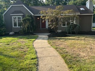 324A Broad St, Keyport, NJ 07735