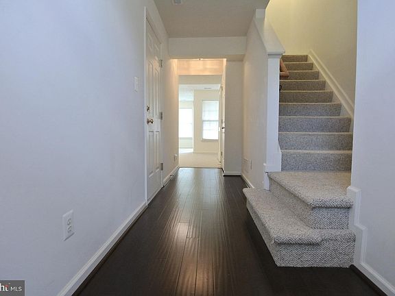 3rd image of 2109 Mardic Dr
