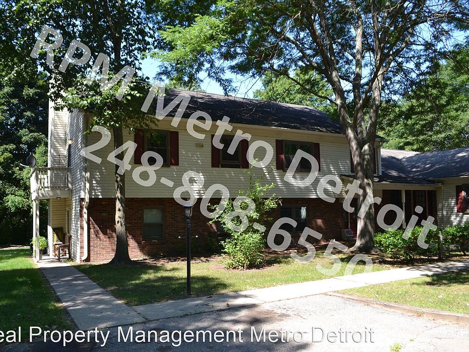 1st image of 145 Village Ct
