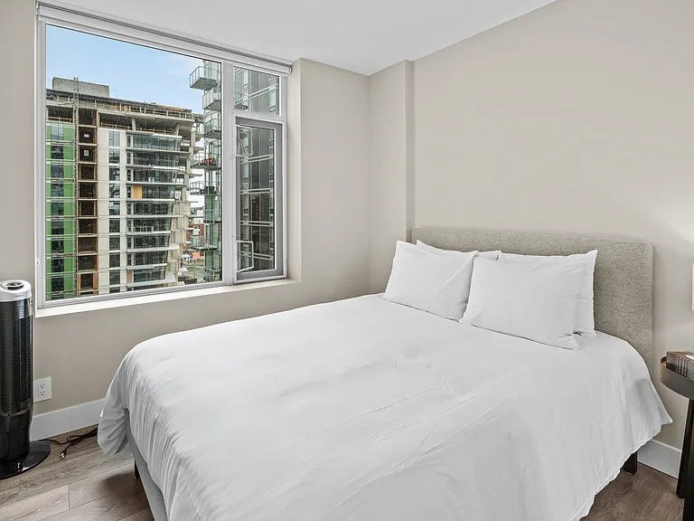 960 Yates St #1105 — Photo 12