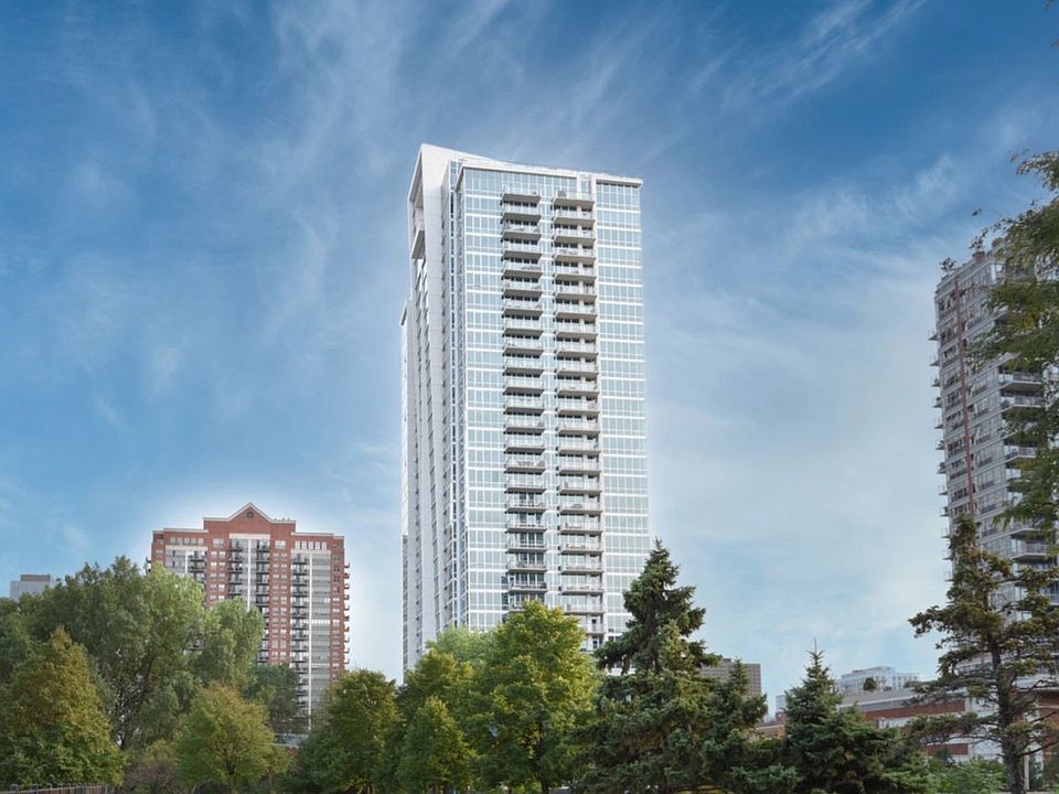 1st image of 1629 S Prairie Ave Unit 711