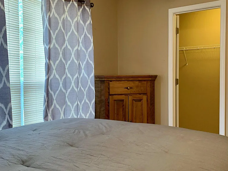 Queen Bedroom
