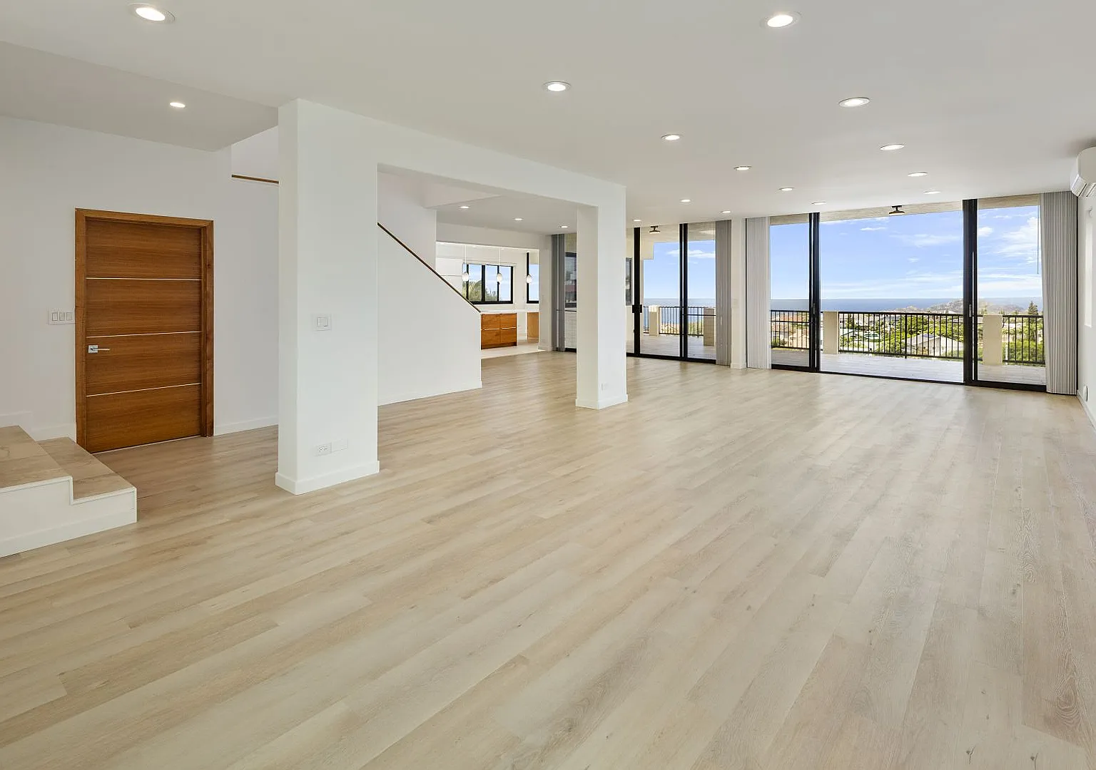 Waialae Iki | Nearly 5,000 Sq. Ft. with Breathtaking Ocean Views — Photo 2