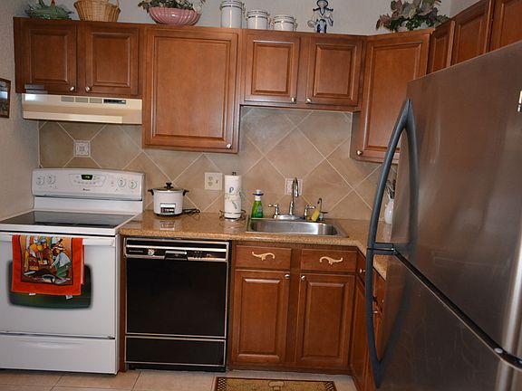 4th image of 7205 NW 5th Ct APT 208