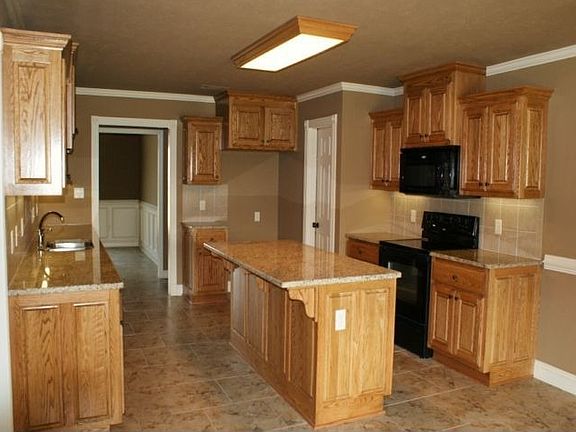 4th image of 427 Natalie Cir
