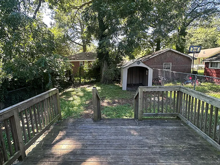 2815 Keller Ave — Photo 14