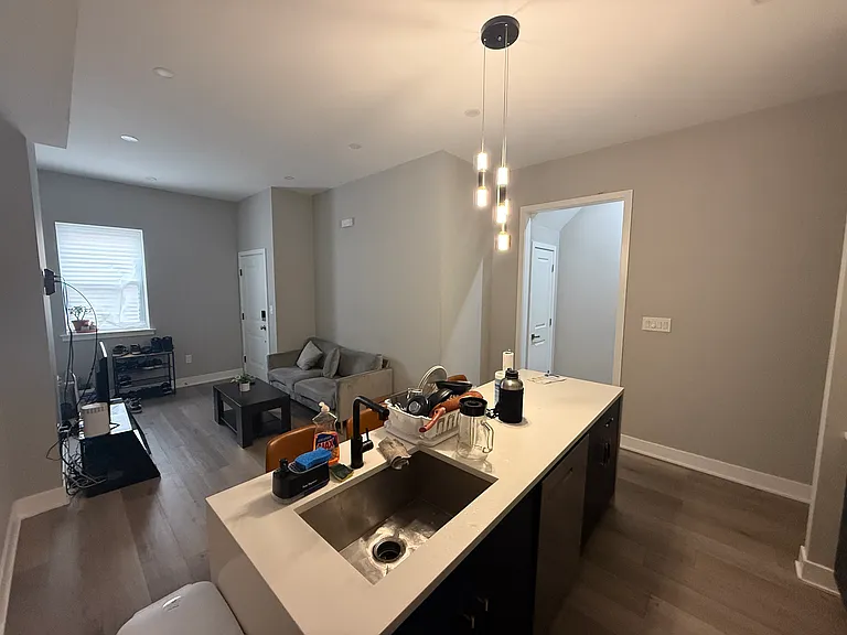 1722 N Marshall St #1 — Photo 8