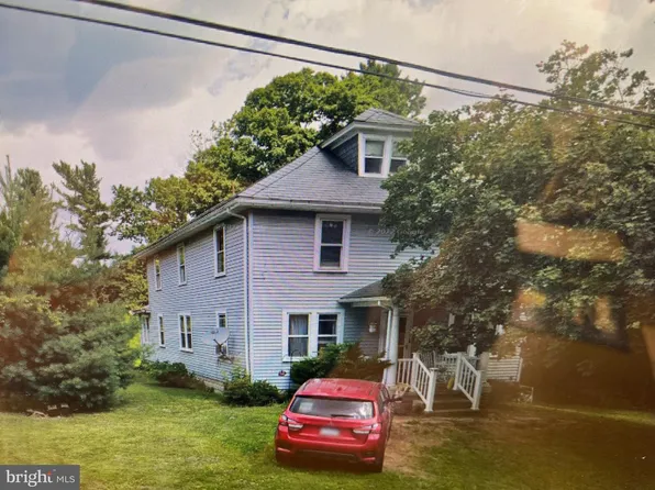 1759 Eden Rd, Lancaster, PA 17601