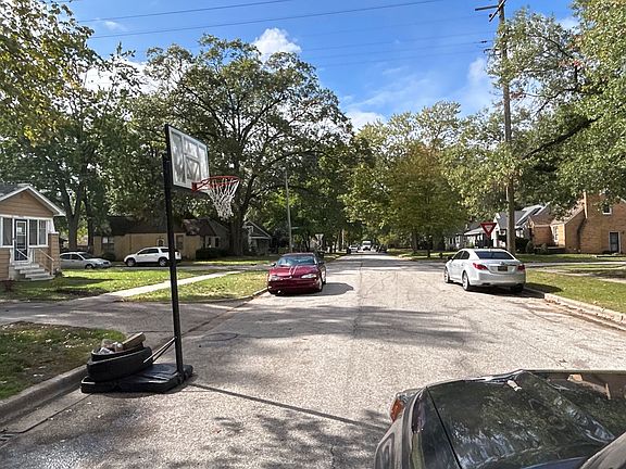 5th image of 1043 Ada Ave