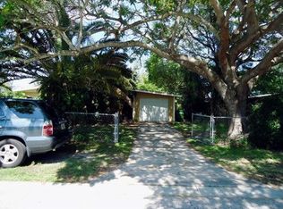 2845 Browning St, Sarasota, FL 34237