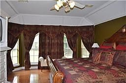 5th image of 22111 Rockchester Dr