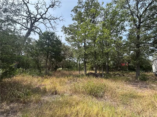 502 Packers Cir, Somerville, TX 77879