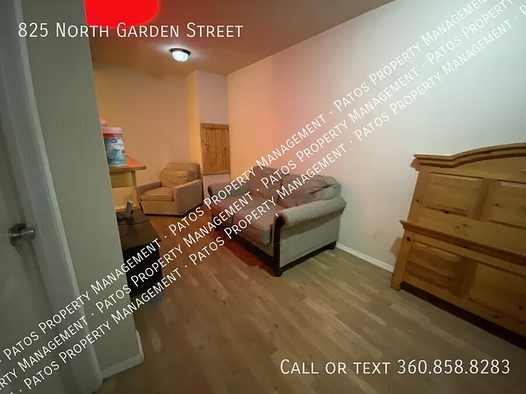825 N Garden St — Photo 12
