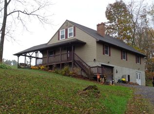 9 Windy Ridge Ln, Lewistown, PA 17044