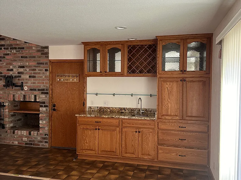 140 Travalini Ct — Photo 7