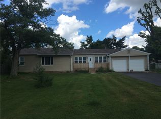 5166 Old Smith Valley Rd, Greenwood, IN 46143