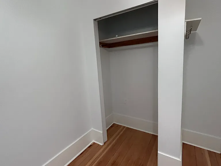 156 E 8th Ave #11 — Photo 7