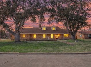 903 Horlock St, Navasota, TX 77868