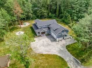 4684 Blakely Ct E, Bainbridge Island, WA 98110
