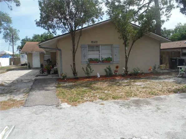 3122 Green Acres Ave, Largo, FL 33771
