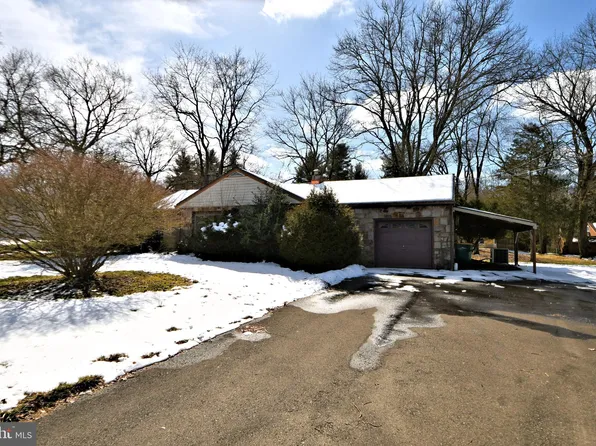 2650 Morris Rd, Lansdale, PA 19446