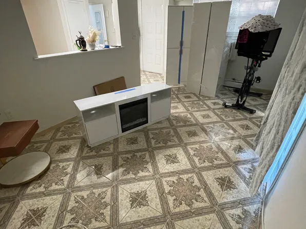 (undisclosed Address), Staten Island, NY 10306