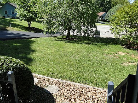 4th image of 71 Kirby Ln