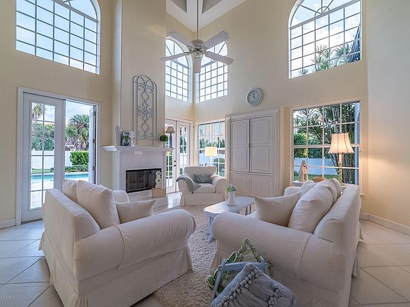 2nd image of 141 Indigo Cove Pl