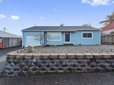 2043 Johnson St, North Bend, OR, 97459