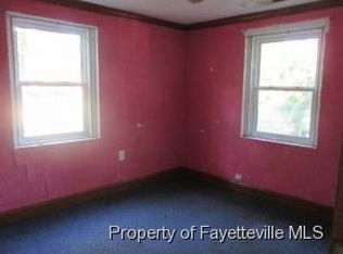 2074 Nc 27 W, Lillington, NC 27546