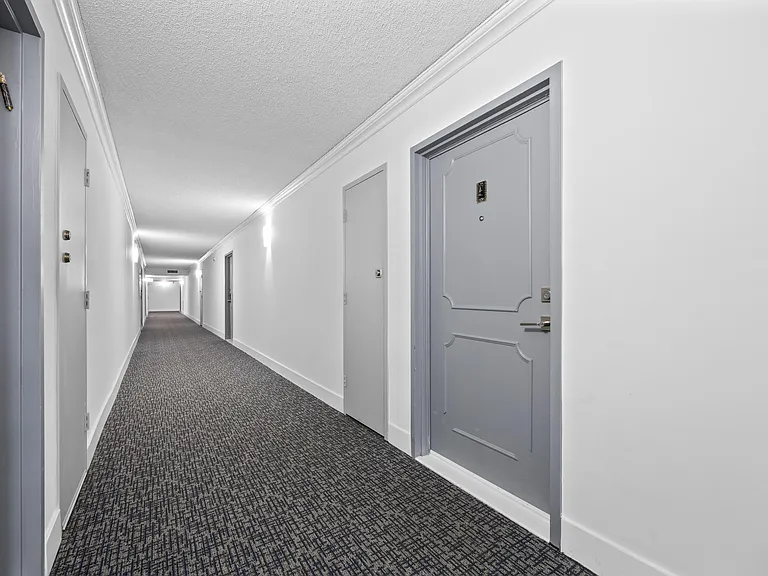 137 Golden Isles Dr #914 — Photo 36