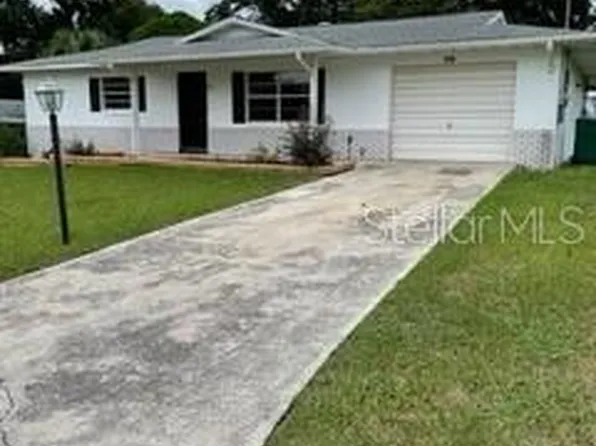 615 2nd Ave, Lady Lake, FL 32159