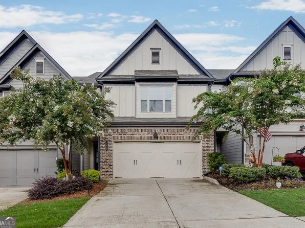 5634 Parkview Ln, Flowery Branch, GA 30542
