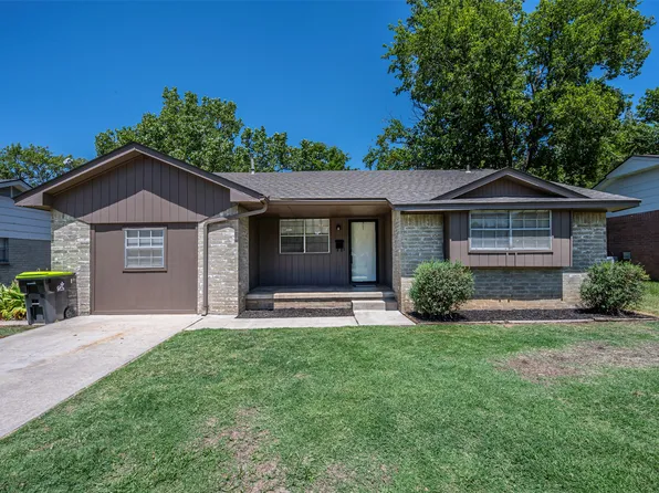 926 Charles Dr, Ada, OK 74820