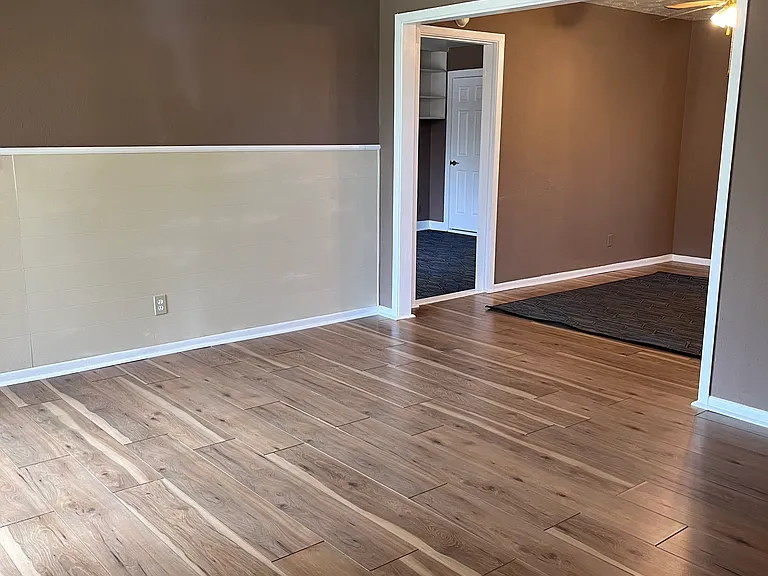 1309 Westview Dr — Photo 3