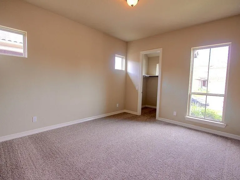 63 Silent Circle Dr — Photo 6