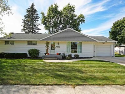 547 Lincoln Ave, BRILLION, WI, 54110
