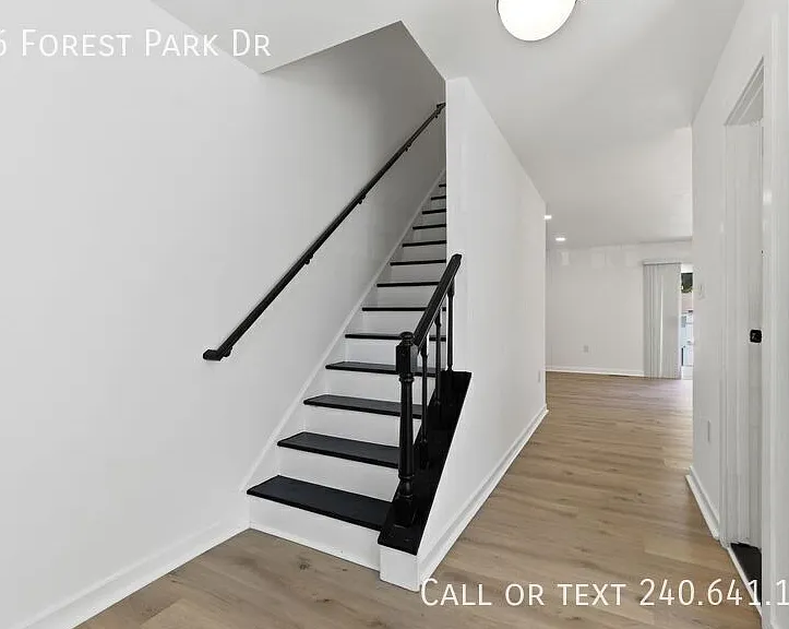 1606 Forest Park Dr — Photo 10