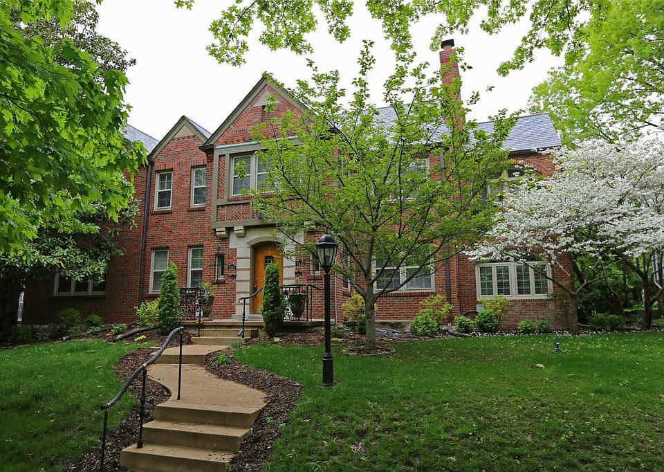 1st image of 7517 Wellington Way