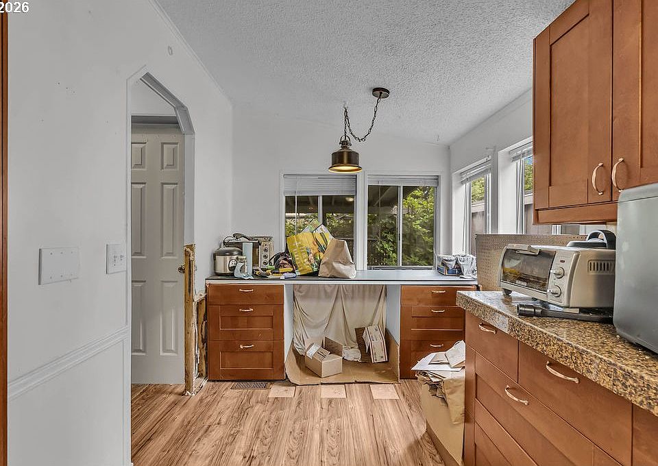 16th image of 16000 SE Powell Blvd Unit 6