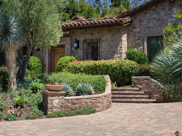 18504 Calle La Serra, Rancho Santa Fe, CA 92091