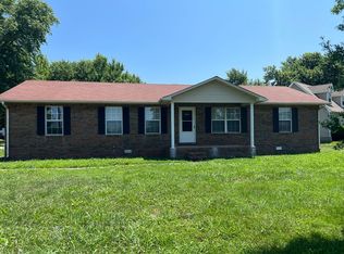 488 Hugh Hunter Rd, Oak Grove, KY 42262