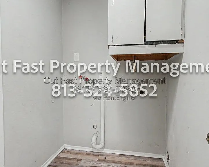 1275 Sylvia Ave — Photo 37