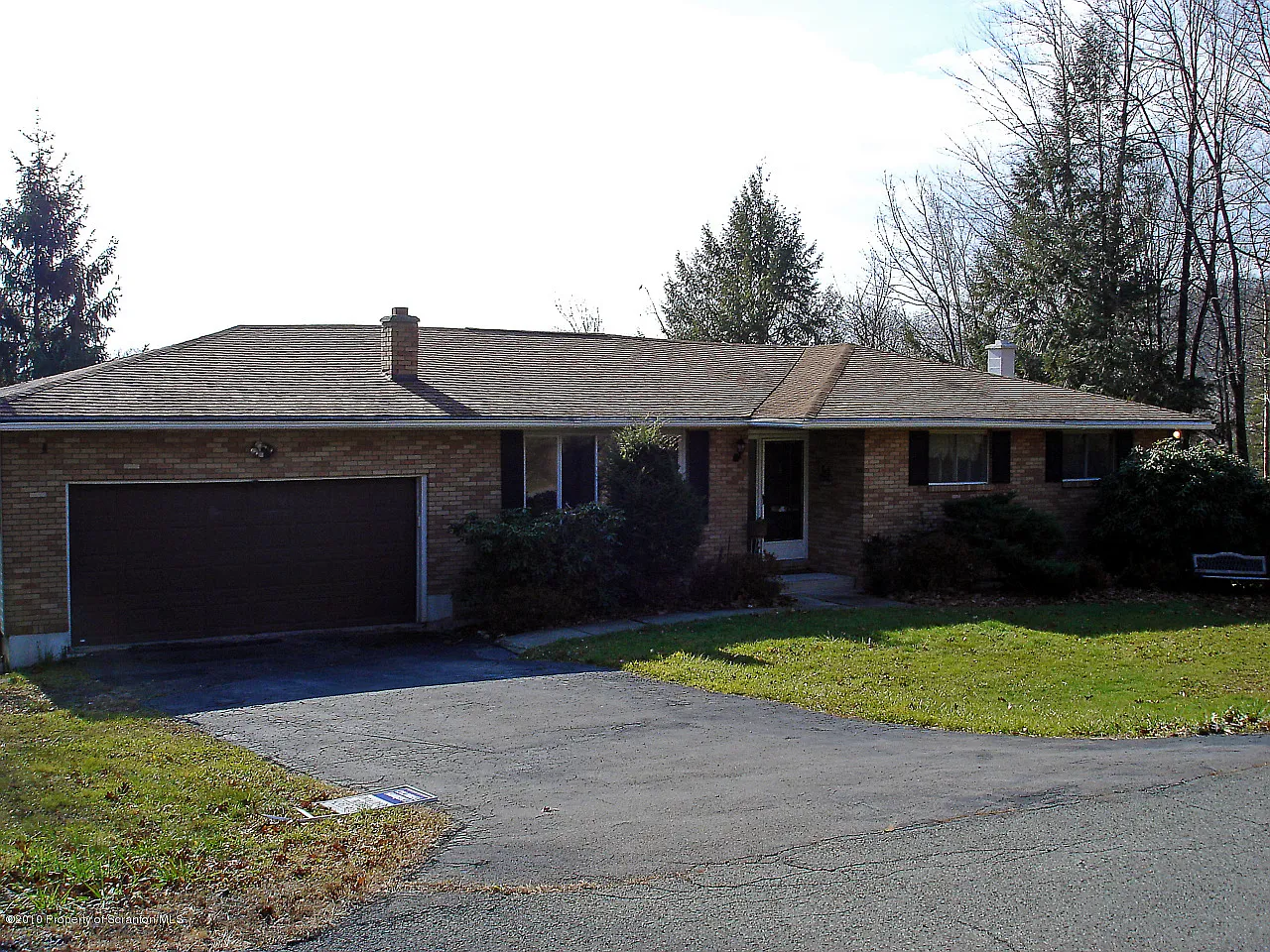 29 Lake Louis Dr photo 1