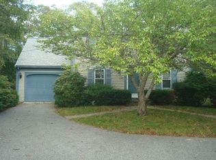 10 Tall Pines Dr, Yarmouth Port, MA 02675