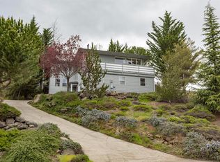 4779 Cloudcrest Dr, Medford, OR 97504
