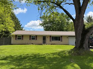 2942 County Line Rd, Dayton, OH 45430