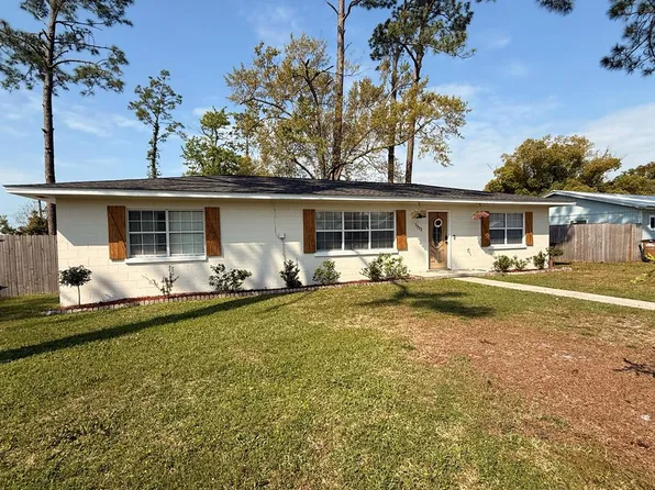 1322 McClelland Ave, Pt Saint Joe, FL 32456