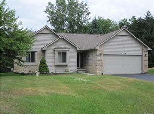 12474 Windcliff Dr, Davisburg, MI 48350