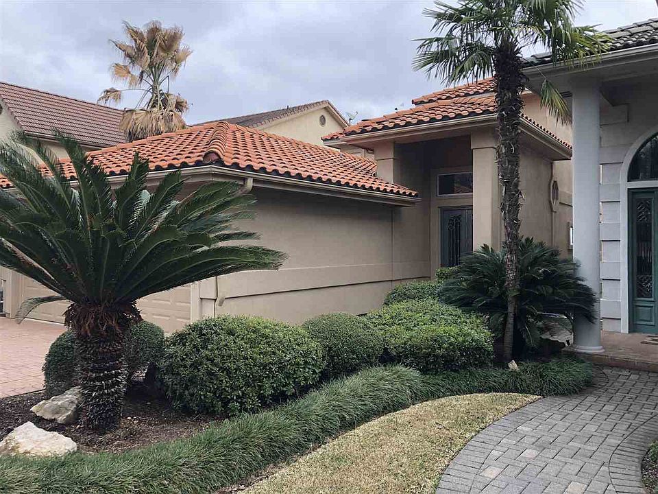 1st image of 405A Island Dr